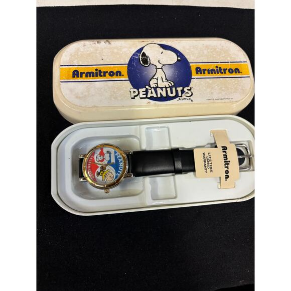 Armitron Peanuts 50th Anniversary Watch! New Battery! main image 8